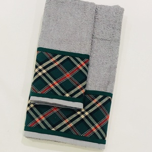 Törölköző szett skót kockás  mintával, Otthon & Életmód, Fürdőszoba, Törölköző, Varrás, MESKA