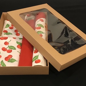 Tányéralátét szett cseresznye mintával , Otthon & Életmód, Konyhafelszerelés, tálalás, Tálalás, Tányér- és poháralátét, Varrás, MESKA