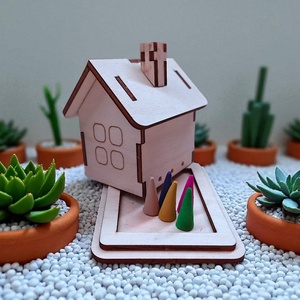 Illatosító házikó, füstölő kéménnyel, Otthon & Életmód, Dekoráció, Asztal és polc dekoráció, Asztaldísz, Gravírozás, pirográfia, Füstölő házikó

5db. füstölővel és 1db. tálcával 

Mérete: 

Alap: 110x 90 mm

Magassága: 100 mm


, MESKA