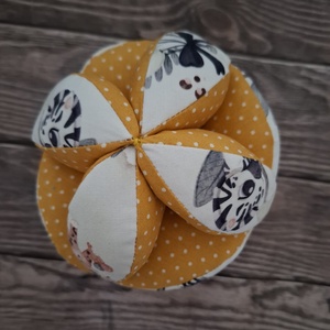 Montessori fejlesztő labda - szétszedhető - játék & sport - 3 éves kor alattiaknak - babalabda - Meska.hu