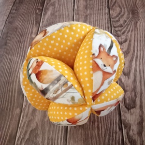 Montessori fejlesztő labda - szétszedhető - játék & sport - 3 éves kor alattiaknak - babalabda - Meska.hu