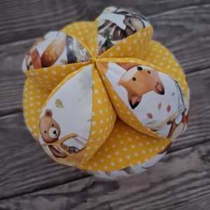 Montessori fejlesztő labda - szétszedhető - játék & sport - 3 éves kor alattiaknak - babalabda - Meska.hu