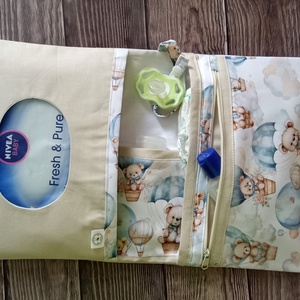 Pelenkatartó táska + egészségügyi kiskönyv borító - játék & sport - babalátogató ajándékcsomag - Meska.hu