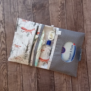 Pelenkatartó táska + egészségügyi kiskönyv borító - játék & sport - babalátogató ajándékcsomag - Meska.hu