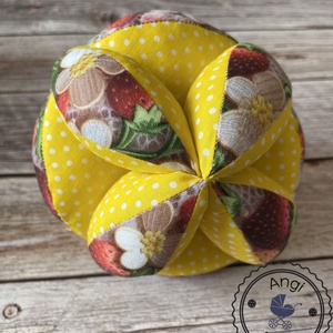 Montessori fejlesztő labda - szétszedhető - Meska.hu