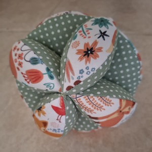 Montessori fejlesztő labda - szétszedhető - Meska.hu