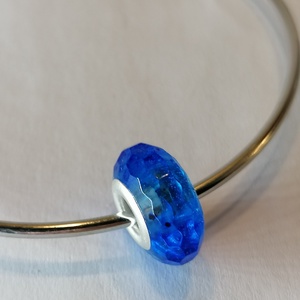 Pandora stílusú fazettált charm sötétkék üveghatású, Ékszer, Karkötő, Charm karkötő, Ékszerkészítés, MESKA