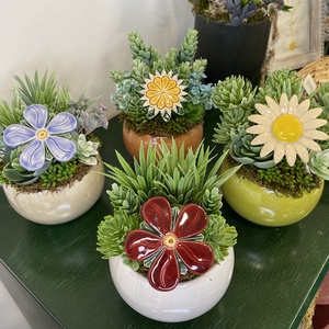 Kerámia virágos díszek - Meska.hu