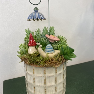 Kerámia virágos dísz - Meska.hu