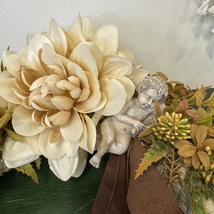 Mindenszenteki koszorú angyalkával  természetes, elegáns hangulatban (25 cm) - otthon & életmód - vallás - temetkezési tárgy - Meska.hu