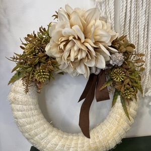 Mindenszenteki koszorú angyalkával  természetes, elegáns hangulatban (25 cm) - otthon & életmód - vallás - temetkezési tárgy - Meska.hu