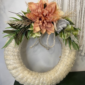 Mindenszenteki koszorú angyalkával  természetes, elegáns hangulatban (25 cm), Otthon & Életmód, Vallás, Temetkezési tárgy, Virágkötés, MESKA