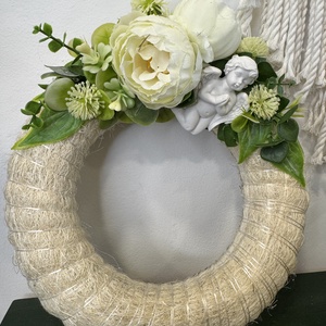 Mindenszenteki koszorú angyalkával  természetes, elegáns hangulatban (20cm), Otthon & Életmód, Vallás, Temetkezési tárgy, Virágkötés, MESKA