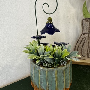 Kerámia virágos dísz - otthon & életmód - virágdekoráció - virágdíszek - virágdísz kaspóban - Meska.hu