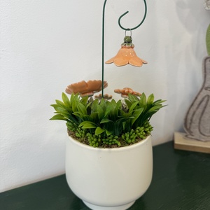 Kerámia virágos asztaldísz � barackos árnyalatú, egyedi kézműves dekoráció - otthon & életmód - dekoráció - asztal és polc dekoráció - asztaldísz - Meska.hu