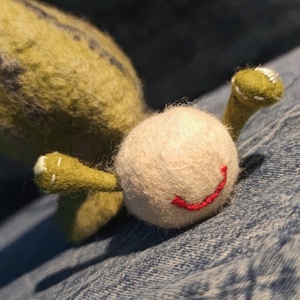 Csigusz, nemez fejlesztőjáték - játék & sport - készségfejlesztő és logikai játék - oktató játékok - Meska.hu