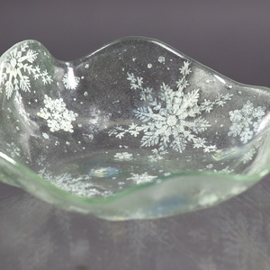 Hópihés  kézzel készült üveg design tál, Karácsony, Karácsonyi lakásdekoráció, Karácsonyi lakásdíszek, Üvegművészet, MESKA