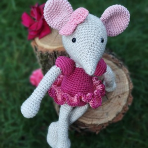 Pinky a balerina egér, Játék & Sport, Plüssállat & Játékfigura, Egér, Horgolás, MESKA