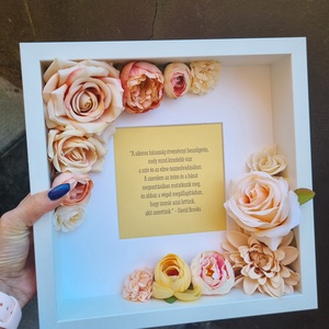 Szülőköszöntő ajándék képkeret narancsos barackos színű virágokkal egyedi idézettel - esküvő - emlék & ajándék - szülőköszöntő ajándék - Meska.hu