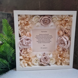 Szülőköszöntő ajándék képkeret barack bézs virágokkal egyedi idézettel esküvőre - esküvő - emlék & ajándék - szülőköszöntő ajándék - Meska.hu