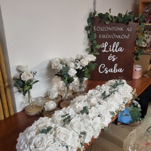 Bérelhető Klasszikus rusztikus esküvői dekoráció - esküvő - dekoráció - helyszíni dekor - Meska.hu