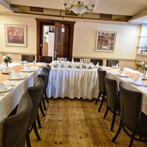 Bérelhető Klasszikus rusztikus esküvői dekoráció - esküvő - dekoráció - helyszíni dekor - Meska.hu