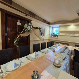 Bérelhető Klasszikus rusztikus esküvői dekoráció - esküvő - dekoráció - helyszíni dekor - Meska.hu