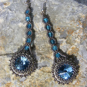 Kristálykék - hosszú, csüngős gyöngy fülbevaló - Meska.hu