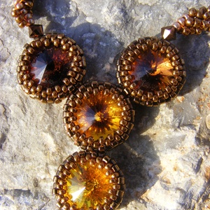 Őszi álom - swarovski rivolisbarna - arany - bronz gyöngy nyaklánc, Ékszer, Nyaklánc, Gyöngyös nyaklánc, Ékszerkészítés, Gyöngyfűzés, gyöngyhímzés, MESKA