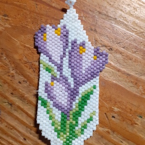 Krókuszok - tavaszi kellokció 1 - ékszer - nyaklánc - medál - Meska.hu