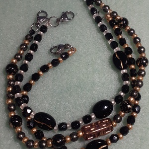 Egy kis kávé - fekete - arany karkötőszett - ékszer - karkötő - gyöngyös karkötő - Meska.hu