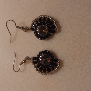 Aranyhold - Arany - fekete gyöngyfülbevaló - ékszer - fülbevaló - lógó fülbevaló - Meska.hu