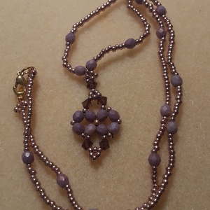 Lila árnyalatok - gyöngyékszerszett - ékszer - ékszerszett - Meska.hu