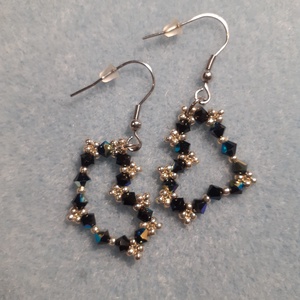 Szivecske -  gyöngyfülbevaló - Meska.hu