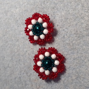 Gyöngykokárda - 4., Ékszer, Kitűző és Bross, Gyöngyfűzés, gyöngyhímzés, MESKA