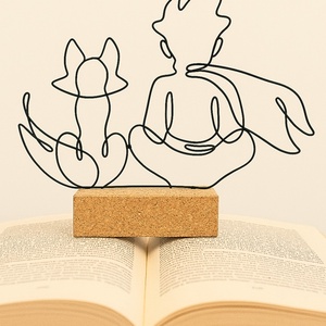 A kis herceg és a róka örök barátsága - kézműves drótszobor - irodalmi témájú ajándékötlet és modern lakásdekoráció  - művészet - szobor - fém - Meska.hu