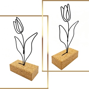 2 db tulipán drótból - modern, elegáns lakásdekoráció -ajándékötlet élő virág helyett hölgyeknek, tanárnőknek, óvónőknek - otthon & életmód - virágdekoráció - virágdíszek - asztali virágdísz - Meska.hu