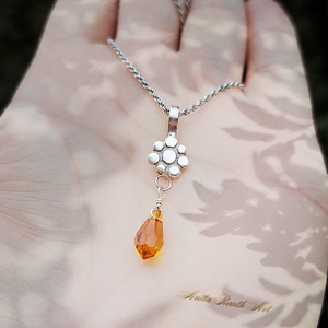 Ezüst virágocska Swarovski cseppel, Ékszer, Nyaklánc, Medál, Ékszerkészítés, Ötvös, MESKA