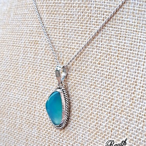 Kék kalcedon medál  - ékszer - nyaklánc - medál - Meska.hu