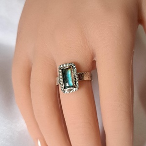 Labradorit gyűrű - Meska.hu