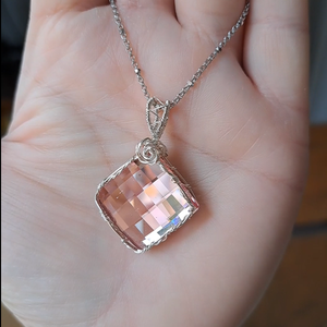 Swarovski négyzet alakú medál, Ékszer, Nyaklánc, Medál, Ékszerkészítés, MESKA