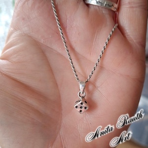 Dobókocka medál/charm - ékszer - nyaklánc - medál - Meska.hu