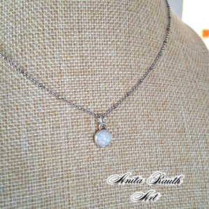 Fehér színű etióp opál medál - ékszer - nyaklánc - medál - Meska.hu