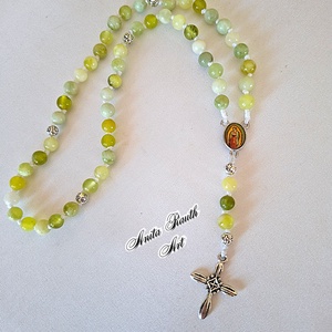 Rózsafüzér kalcedon gyöngyökkel - Meska.hu