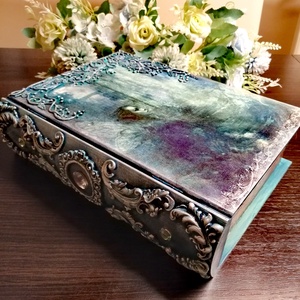 Tündés könyv alakú doboz - otthon & életmód - dekoráció - asztal és polc dekoráció - díszdoboz - Meska.hu