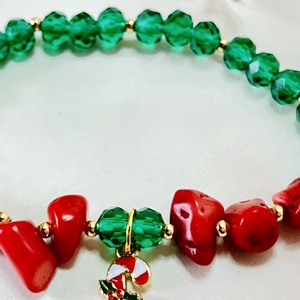 Karácsonyi ásvány karkötő charm-mal  - ékszer - karkötő - charm karkötő - Meska.hu