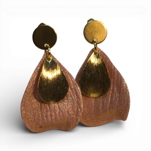 Spirit of the Leaves fülbevaló Rózsaarany, Ékszer, Fülbevaló, Lógó fülbevaló, Ékszerkészítés, Gyurma, MESKA