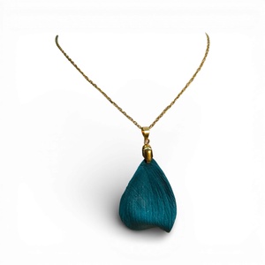 Spirit of the Leaves nyaklánc Zöld, Ékszer, Nyaklánc, Medálos nyaklánc, Ékszerkészítés, Gyurma, MESKA