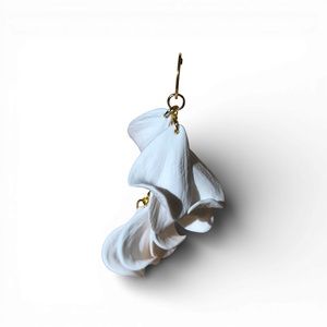 Velvet Symphony fülbevaló Fehér - ékszer - fülbevaló - lógó fülbevaló - Meska.hu