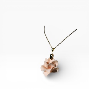 Animaris nyaklánc Bőrszín, Ékszer, Nyaklánc, Medálos nyaklánc, Ékszerkészítés, Gyurma, MESKA